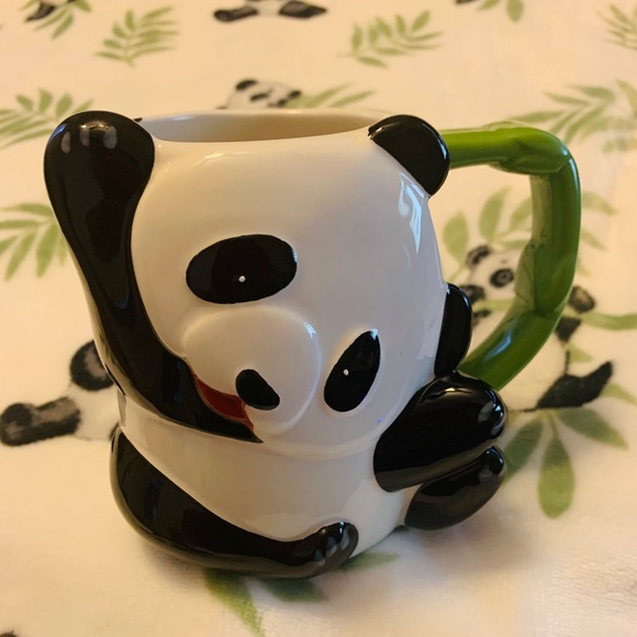 Other - 🐼 Waving Tongue Out Panda Mug 🐼